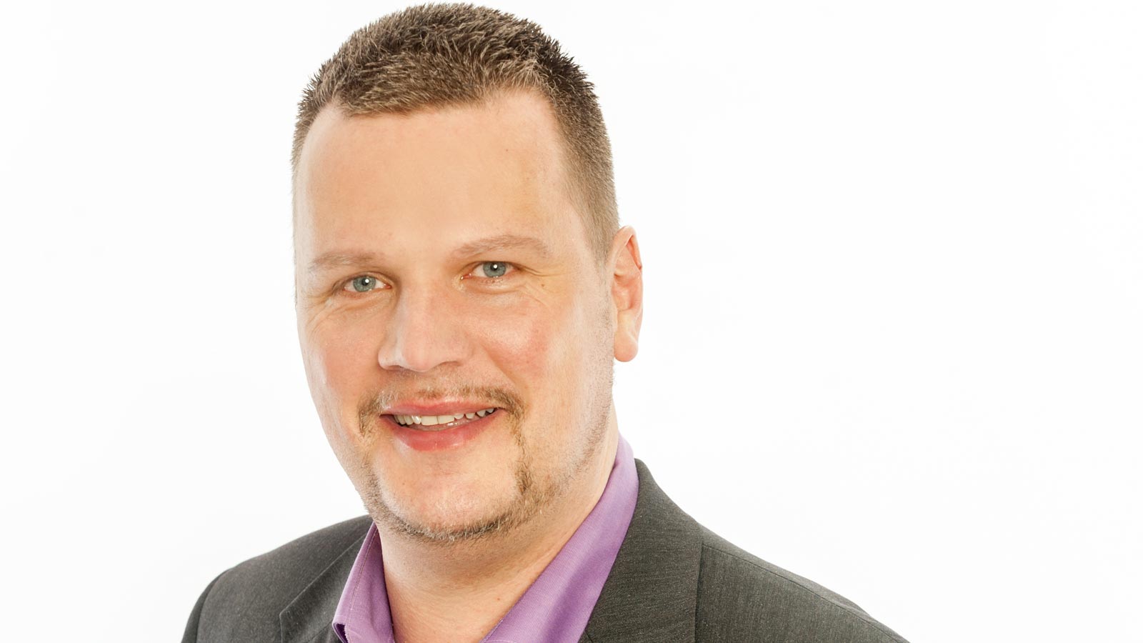 Portrait des Rechtsanwalts und Rechtsberater Stephan Dingler