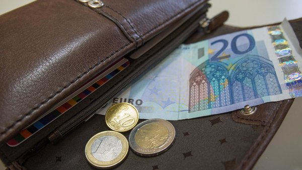 Geldbörse mit Geld